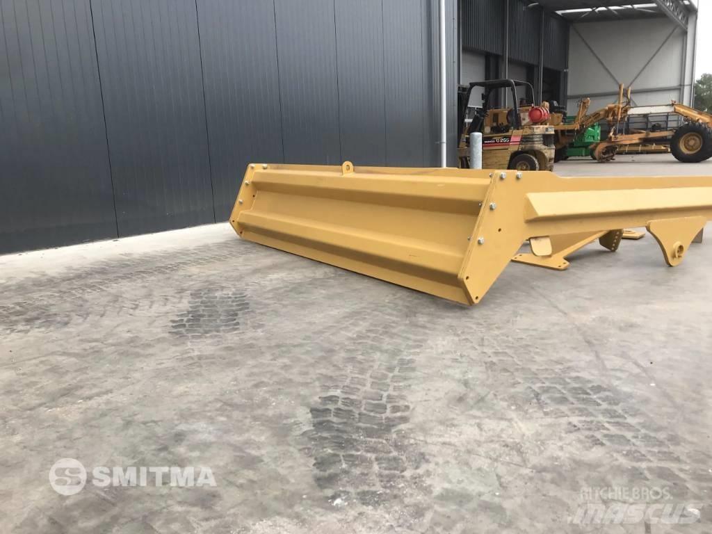 Volvo A30E テールゲート