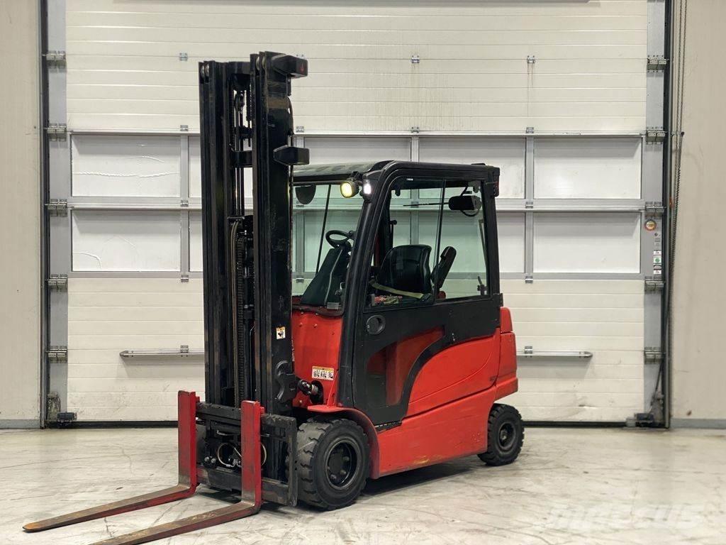 Hyster J3.0XN バッテリーフォークリフト