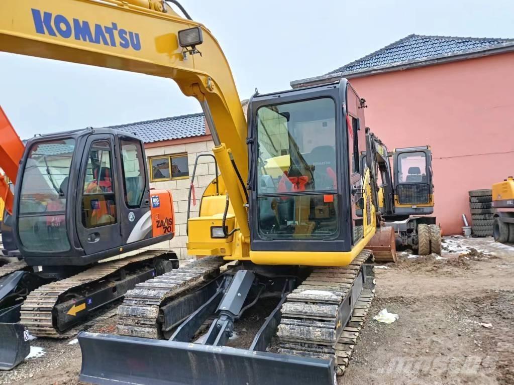Komatsu PC 70-8 大型油圧ショベル12t以上（パワーショベル・ユンボ）