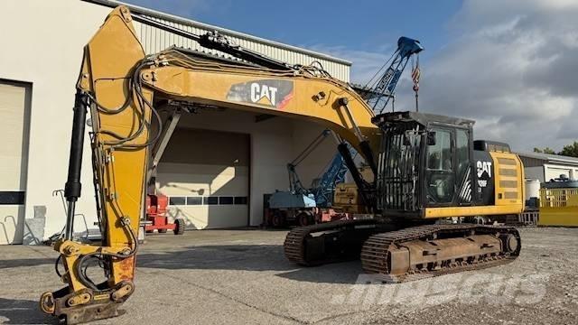 CAT 326F LN 大型油圧ショベル12t以上（パワーショベル・ユンボ）
