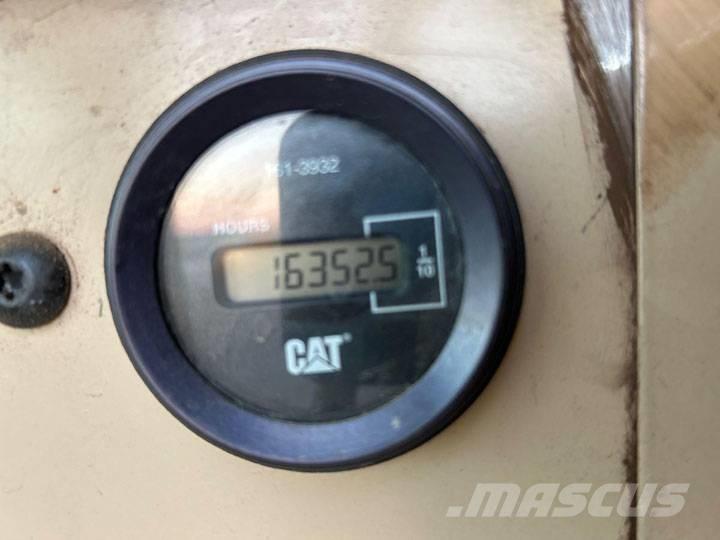 CAT 160 H モーターグレーダー