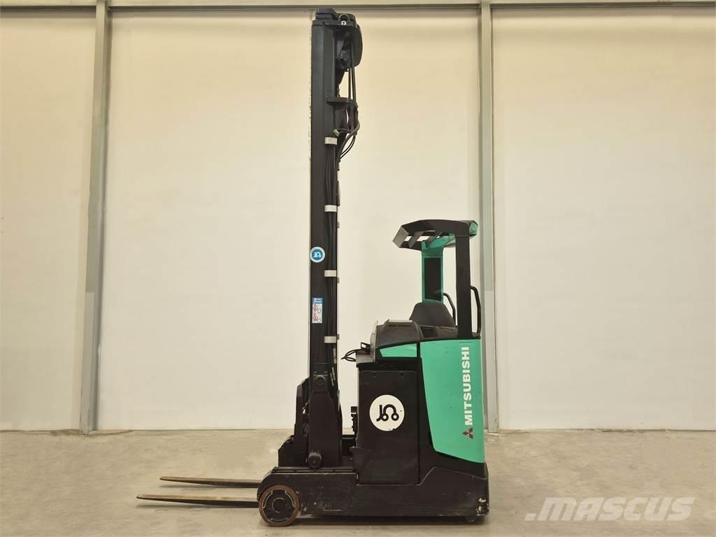 Mitsubishi RB16NH リーチフォークリフト