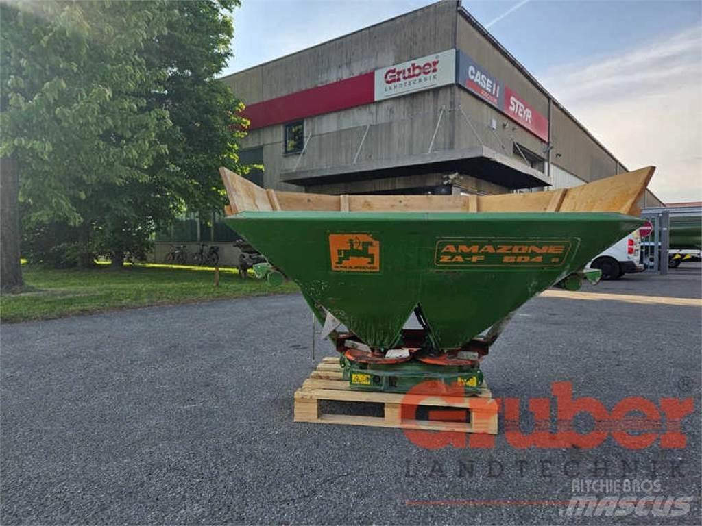 Amazone ZA-F 604 ミネラル散布機