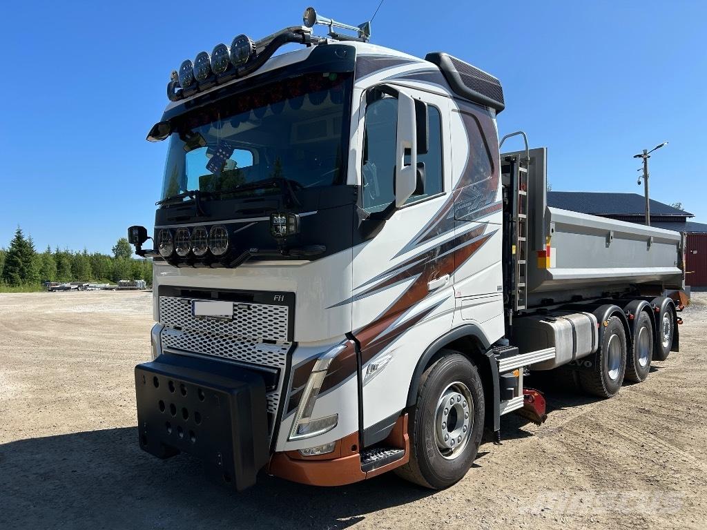 Volvo FH 540 8x4 アームロール