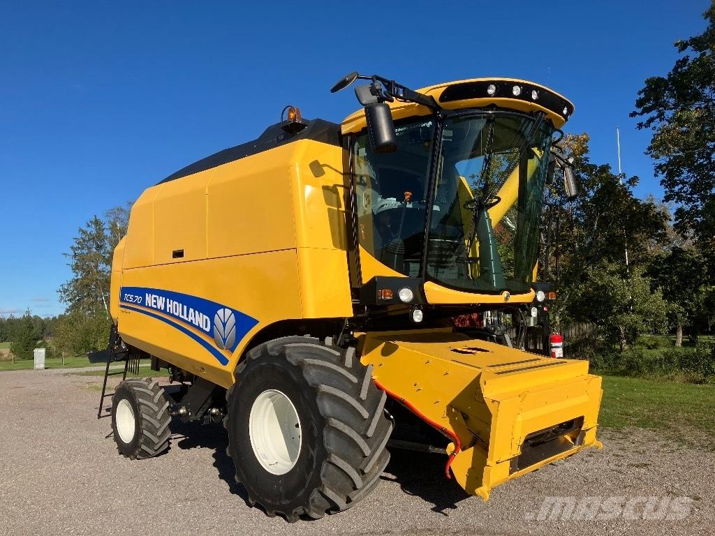 New Holland Tc 5.70 コンバイン