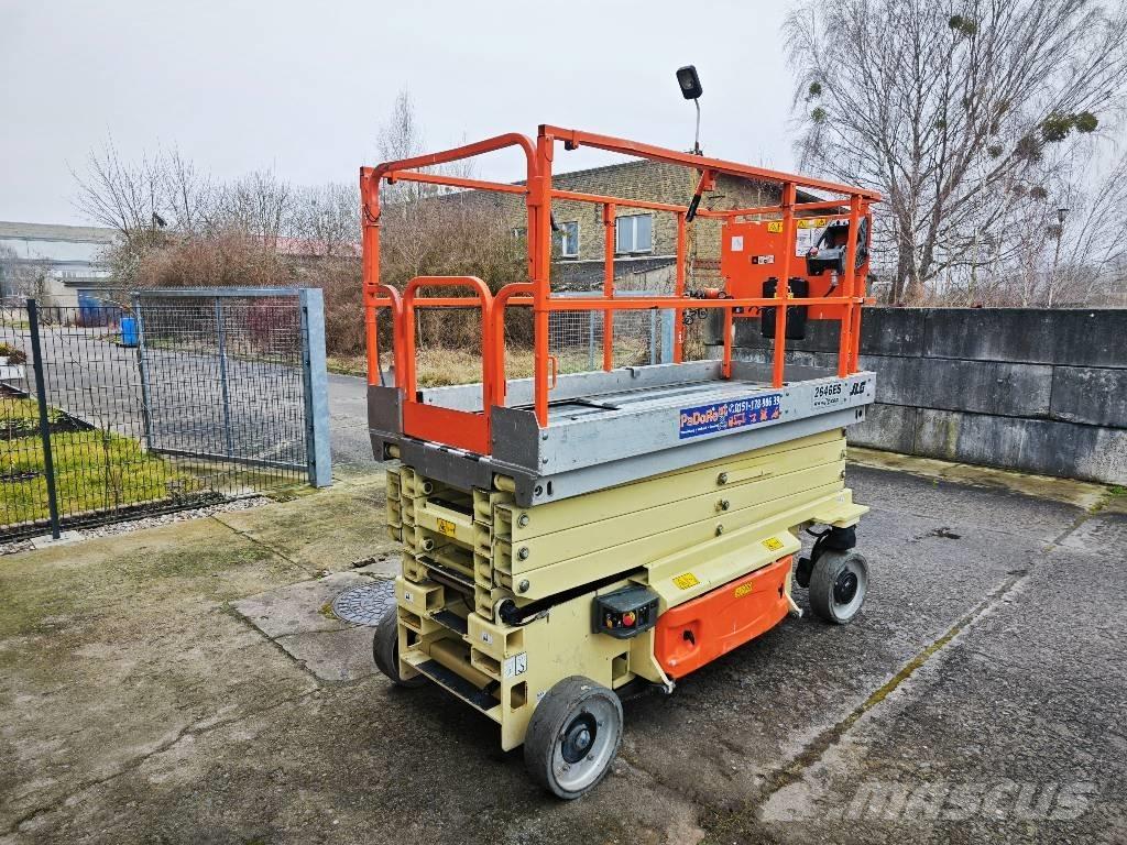 JLG 2646 ES シザースリフト