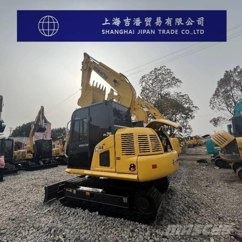 Komatsu PC 70 ミニ油圧ショベル 7t以下（ミニユンボ・ミニディガー）