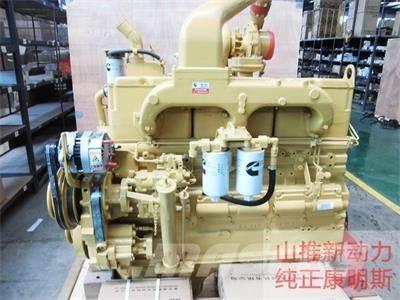 Cummins NTA855-C360 エンジン