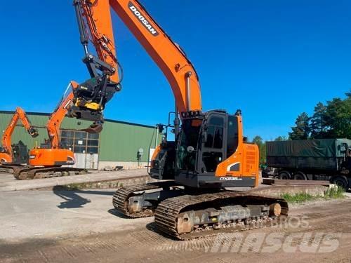 Doosan DX235LCR-5 大型油圧ショベル12t以上（パワーショベル・ユンボ）