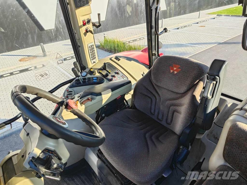 Massey Ferguson 7620 トラクター