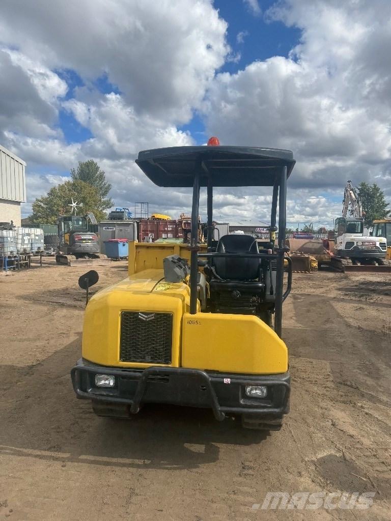 Yanmar C 30 R キャリアダンプ