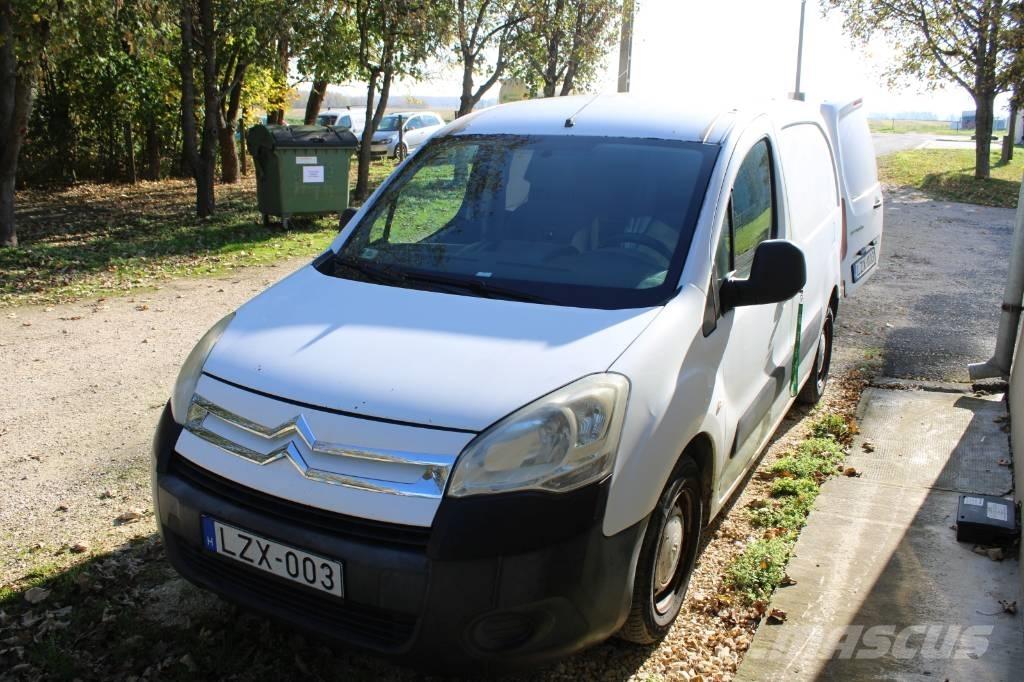 Citroën Berlingo パネルバン