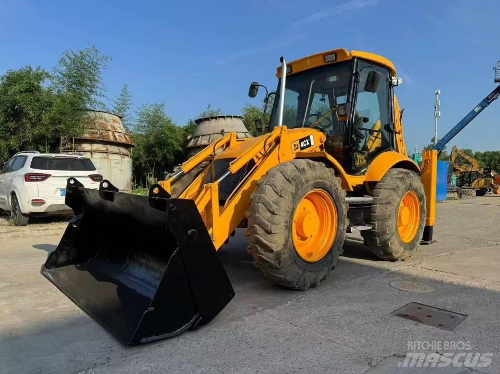JCB 4 CX バックホーローダー