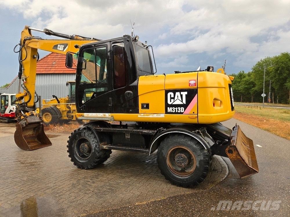 CAT M313D ホイール式油圧ショベル（パワーショベル・ユンボ・バックホー）