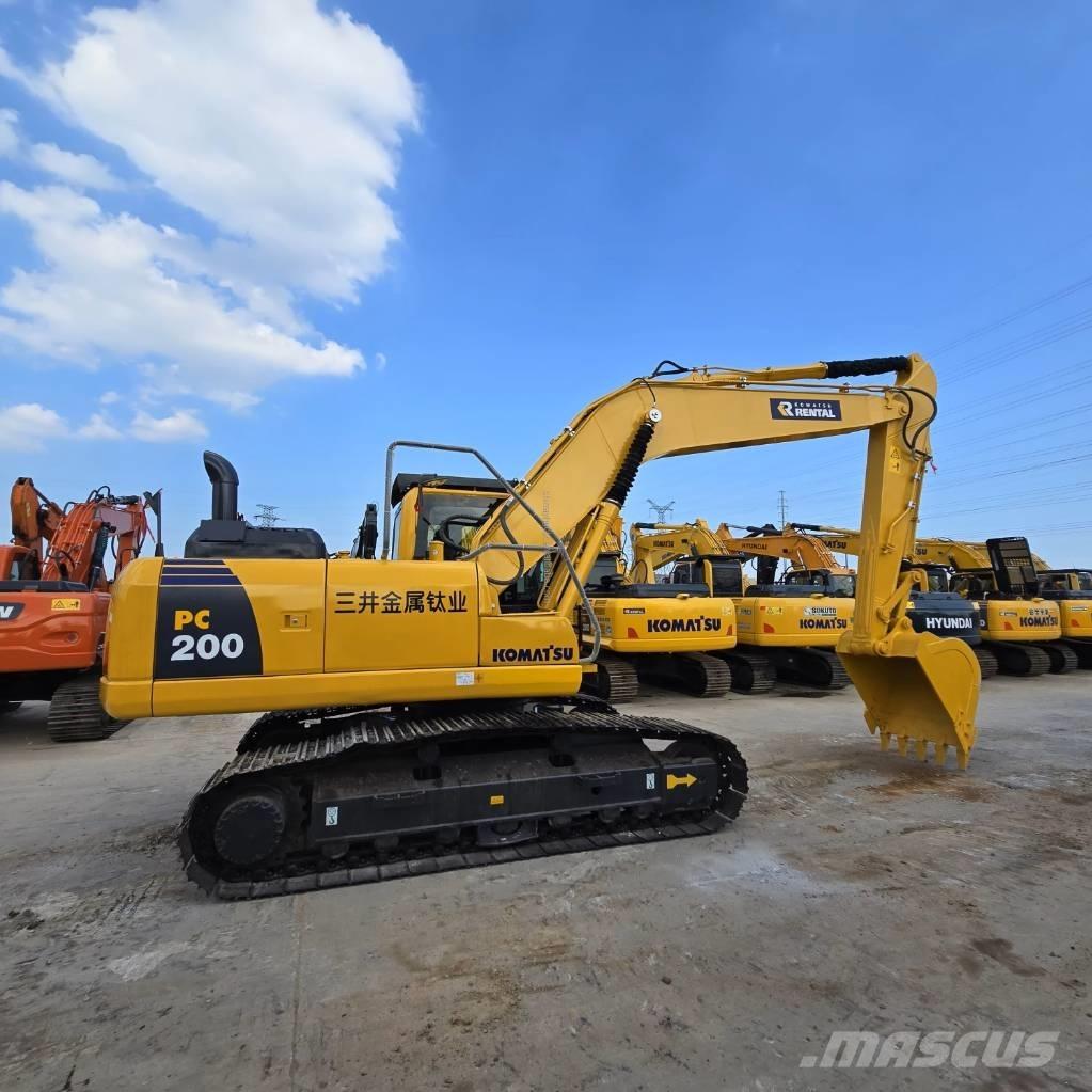Komatsu PC 200-8 大型油圧ショベル12t以上（パワーショベル・ユンボ）