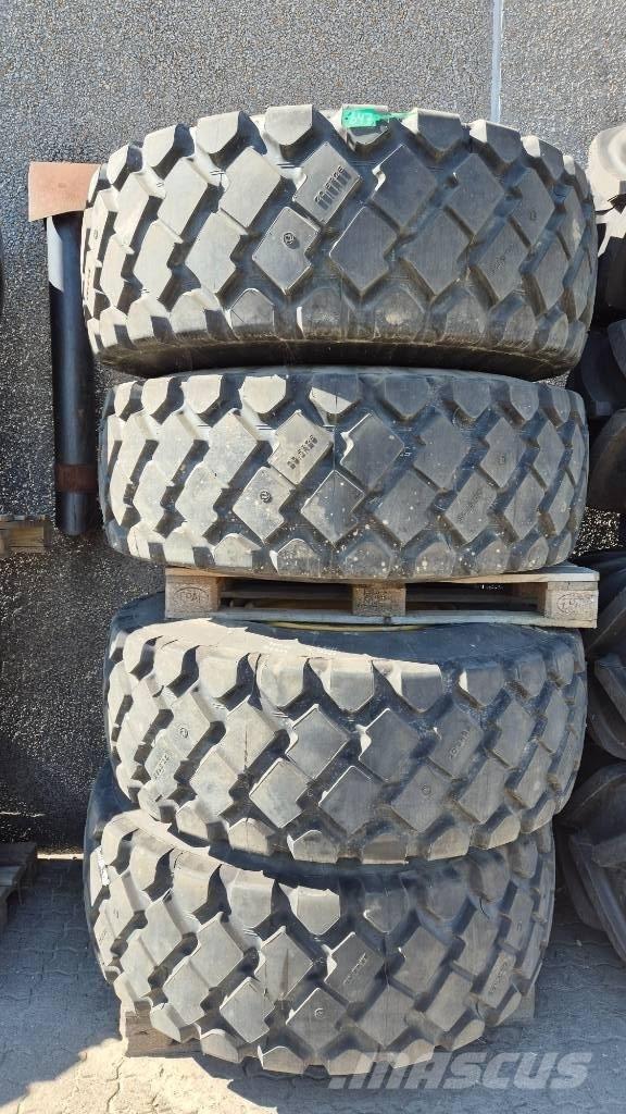 Aeolus 20.5R25 タイヤ、ホイル、リム