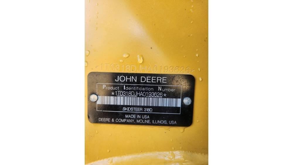 John Deere 318 D スキッドステアローダー