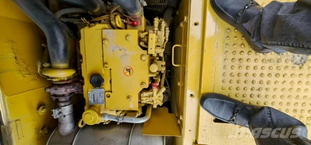 CAT 315D 大型油圧ショベル12t以上（パワーショベル・ユンボ）