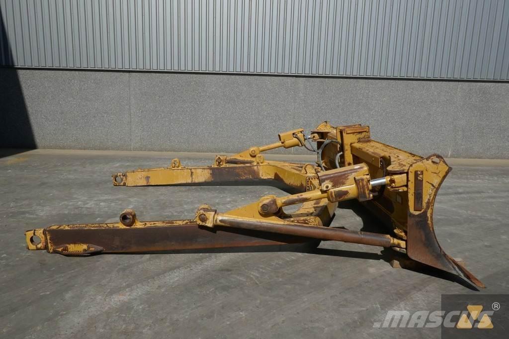 CAT D8T Blade ブレード