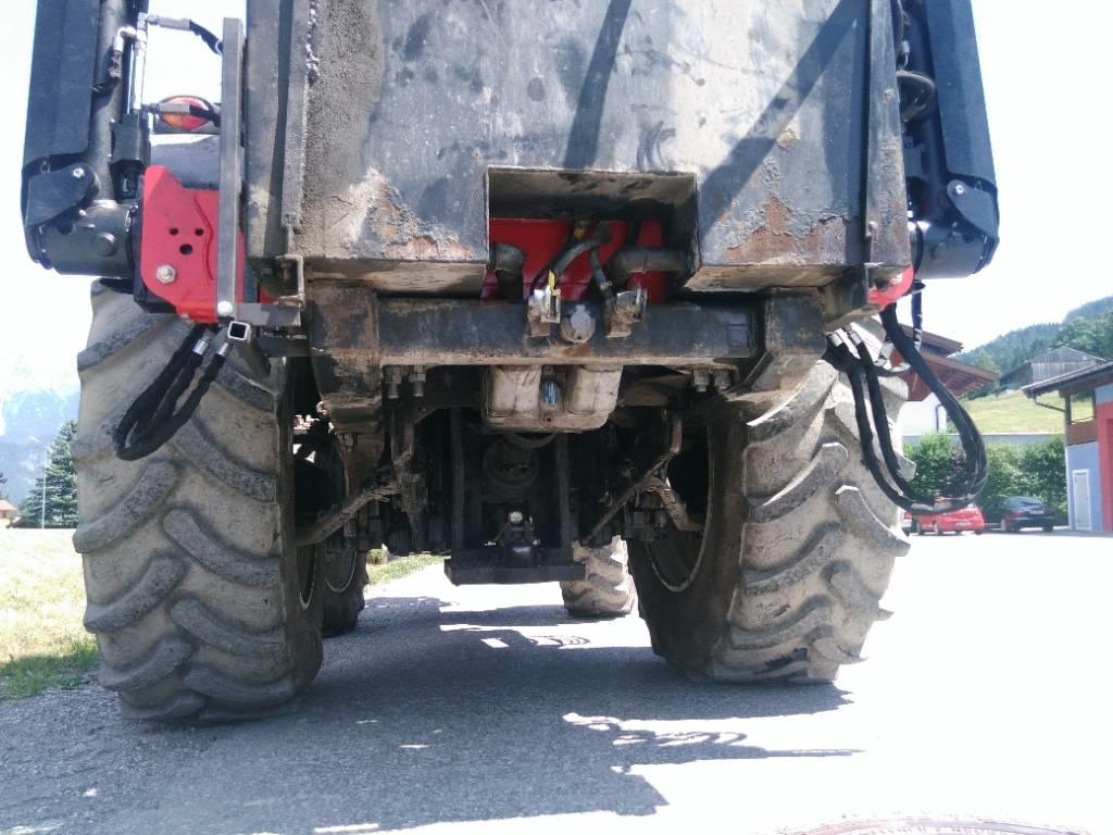 Valtra T 151 E HT 林業トラクター
