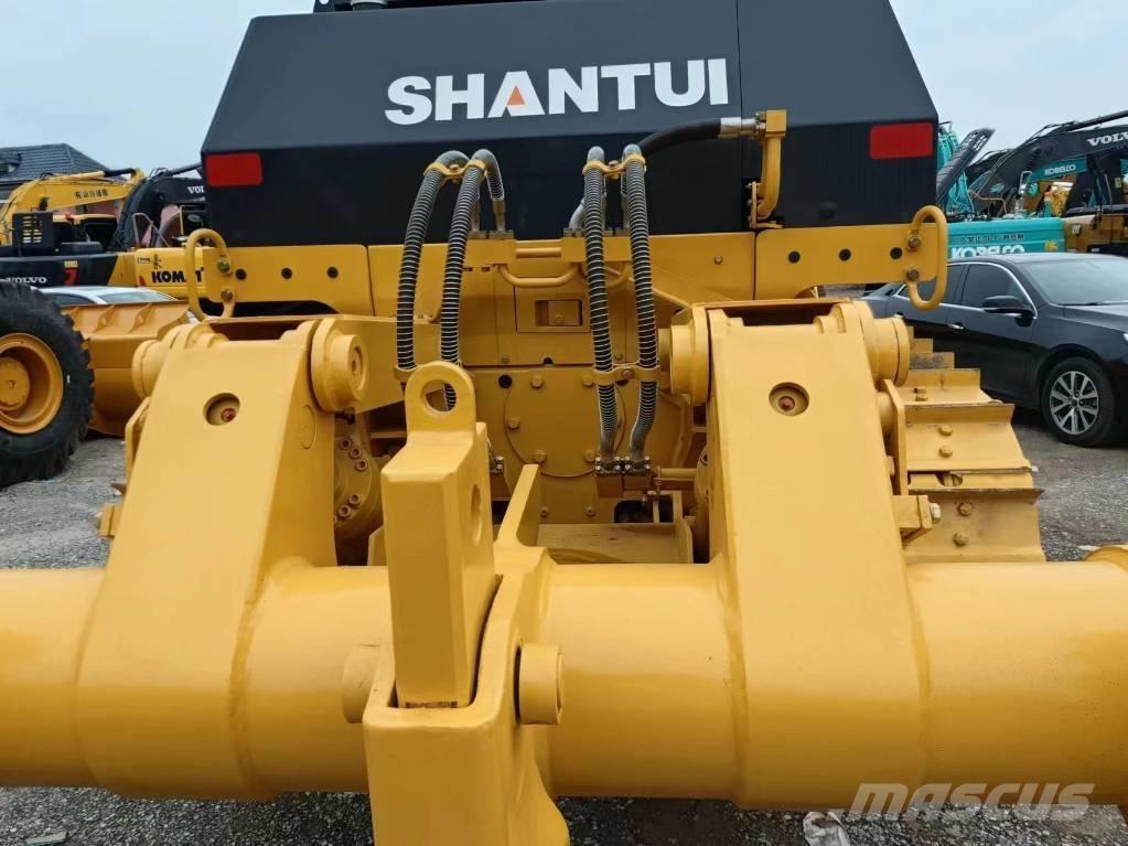 Shantui D22 ブルドーザー
