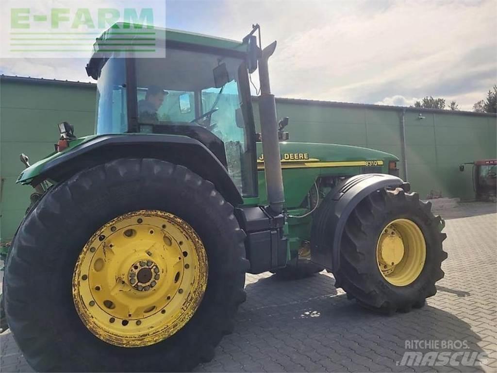 John Deere 8310 トラクター