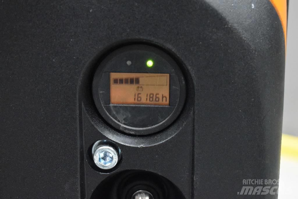 Still EXD 18 L ウォーキンフォークリフト