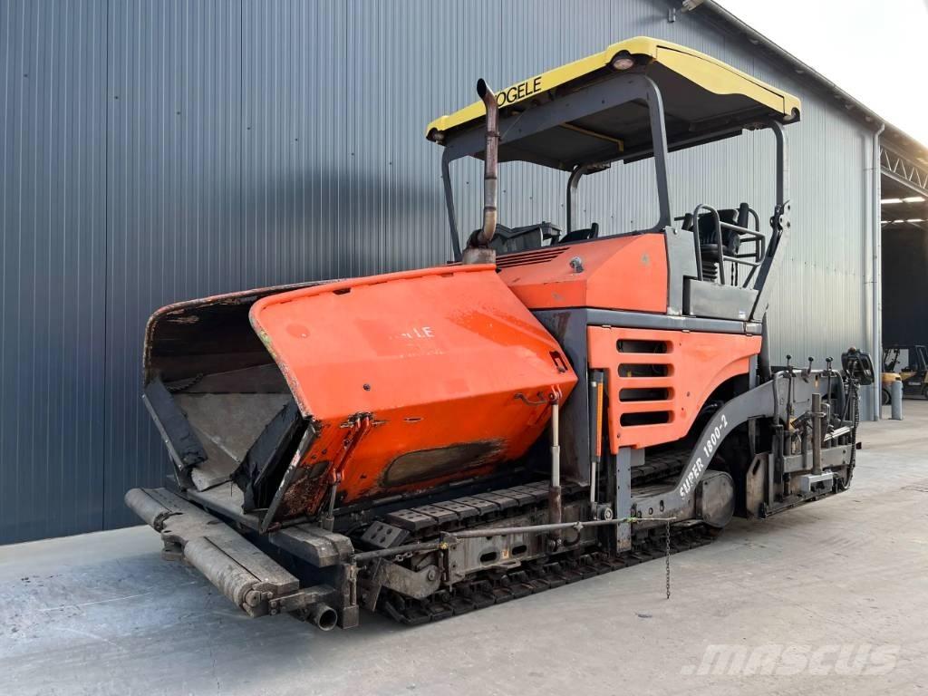 Vögele SUPER 1800-2 アスファルトフィニッシャ