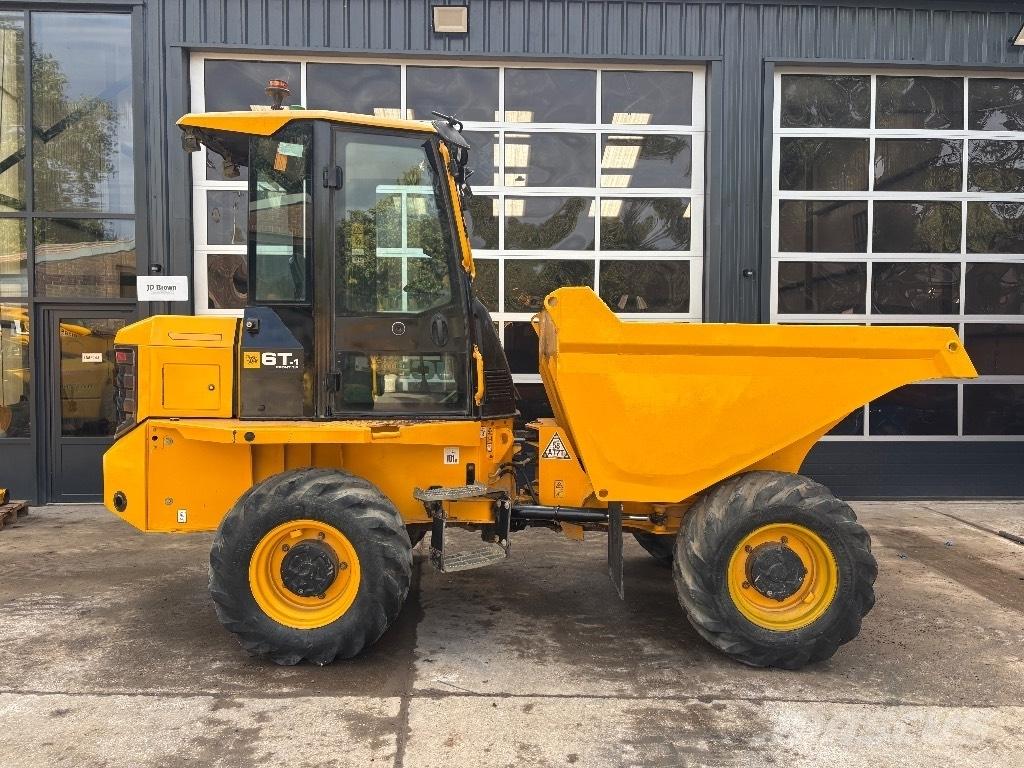 JCB 6T FT サイト　ダンプ