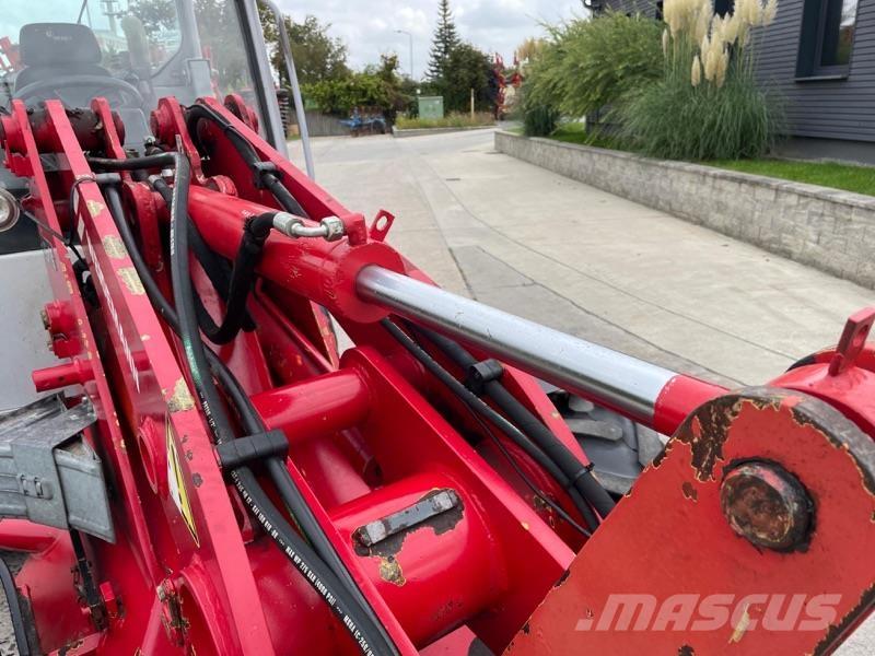 Weidemann 3070 ホイールローダー・タイヤショベル