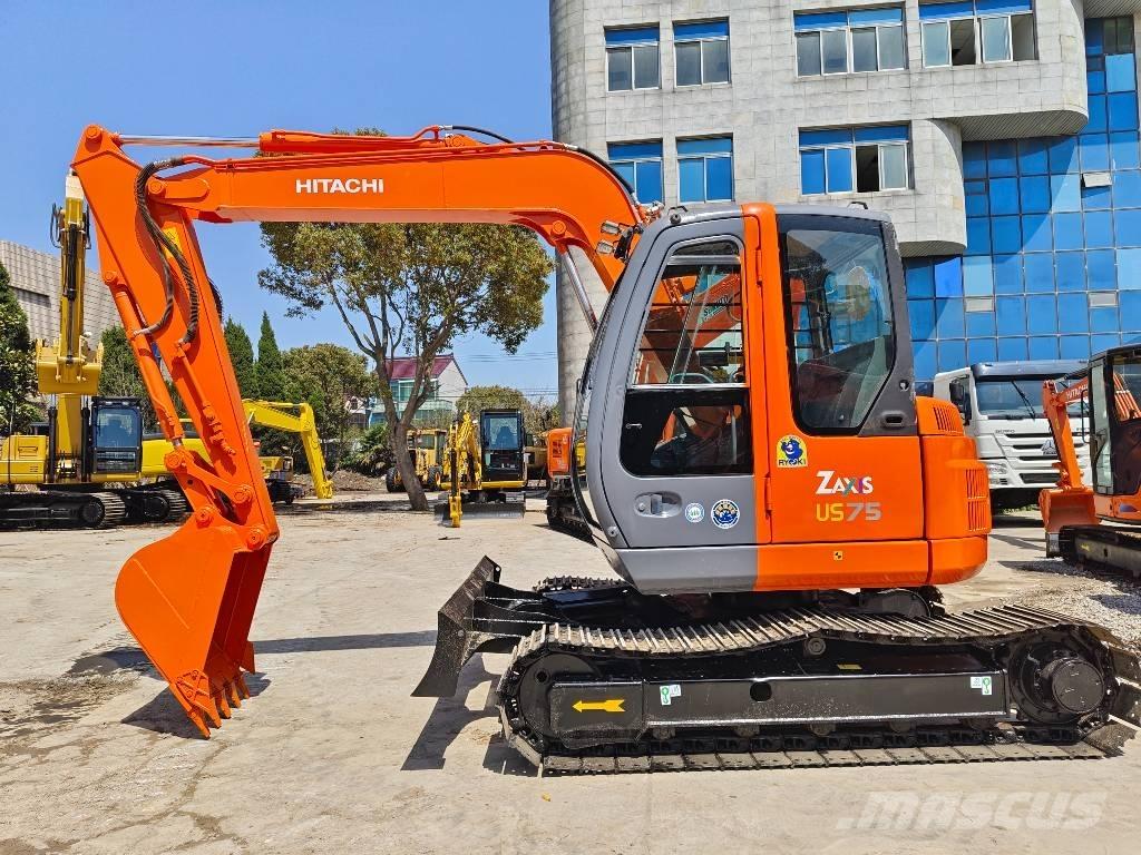 Hitachi ZX 75 US 中型油圧ショベル 7ｔ-12ｔ（ユンボ・パワーショベル・バックホー）