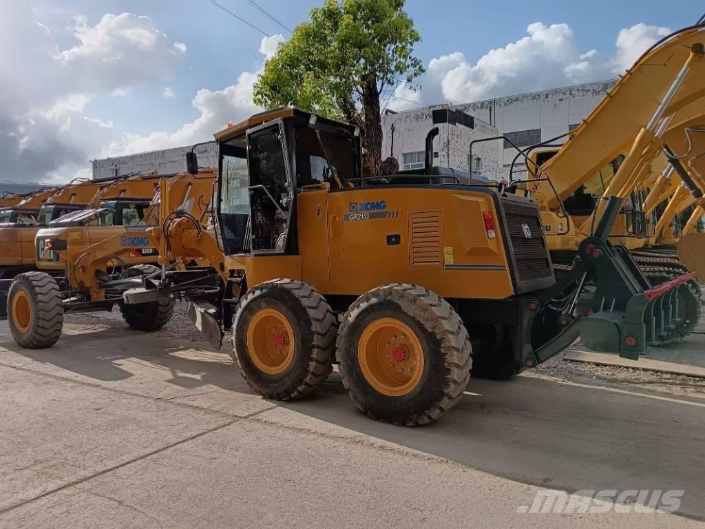 XCMG GR 215 モーターグレーダー