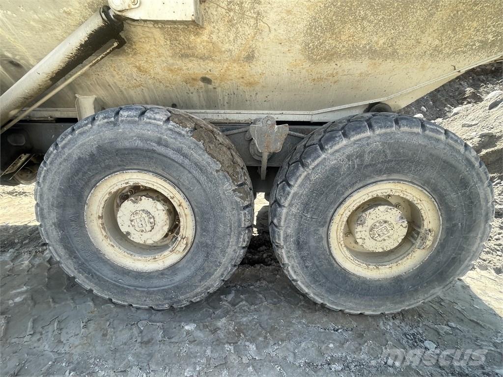 Terex TA 30 アーティキュレート式ダンプトラック