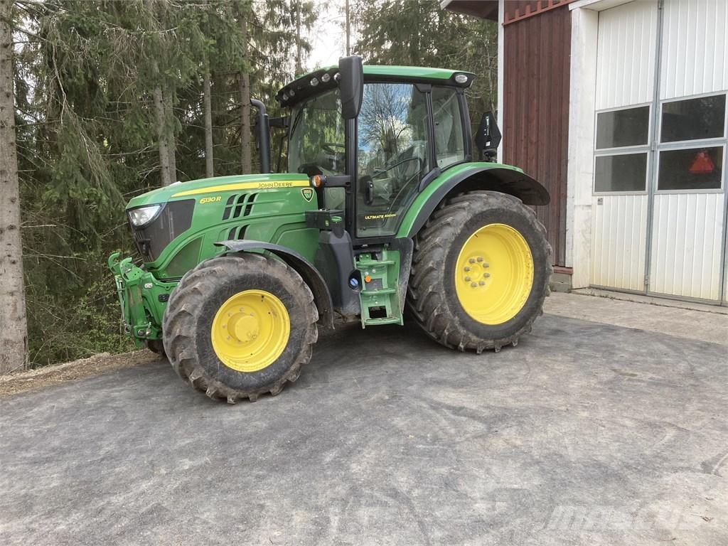 John Deere 6130 R トラクター