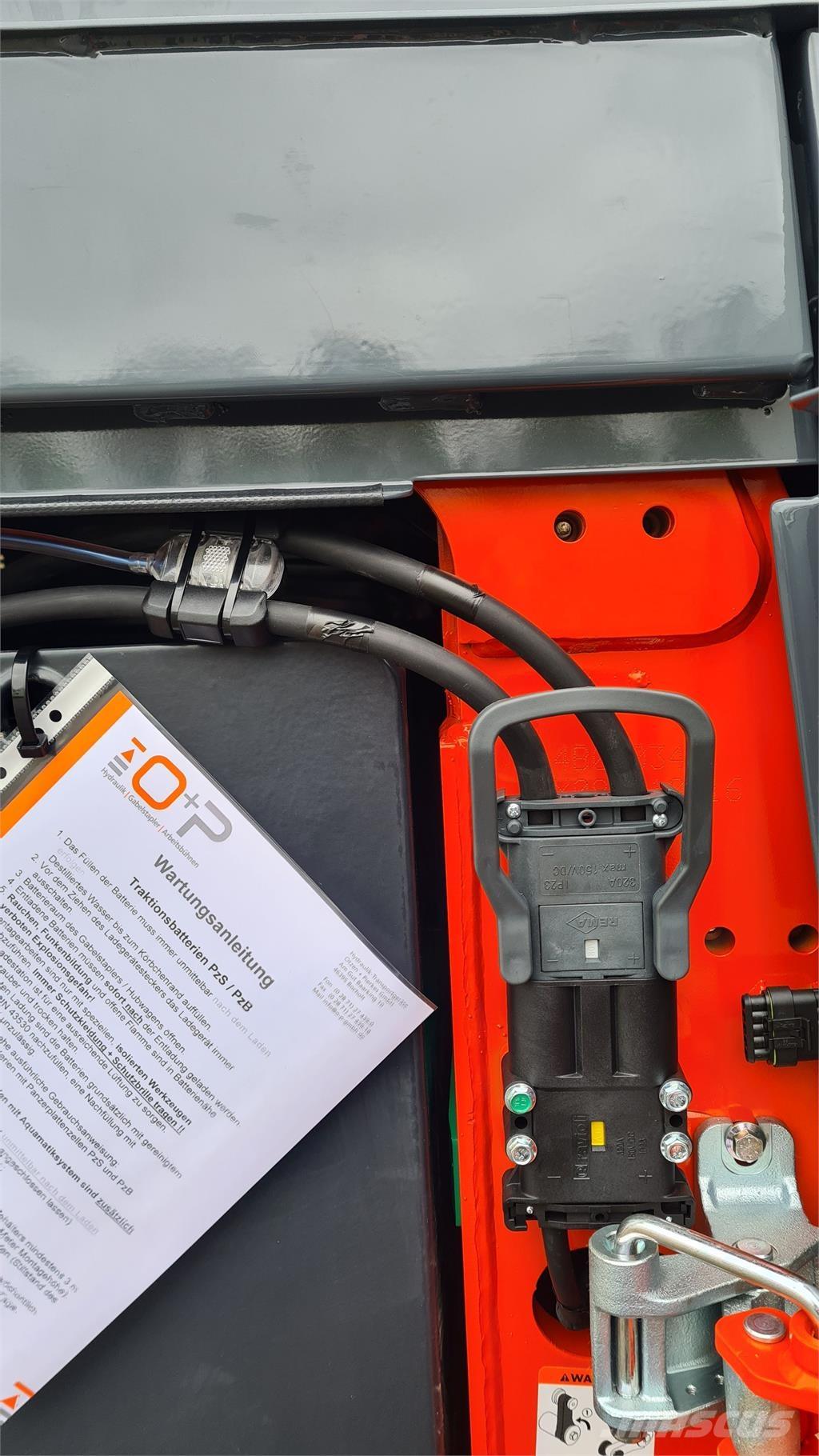 Toyota 9FBM35T バッテリーフォークリフト