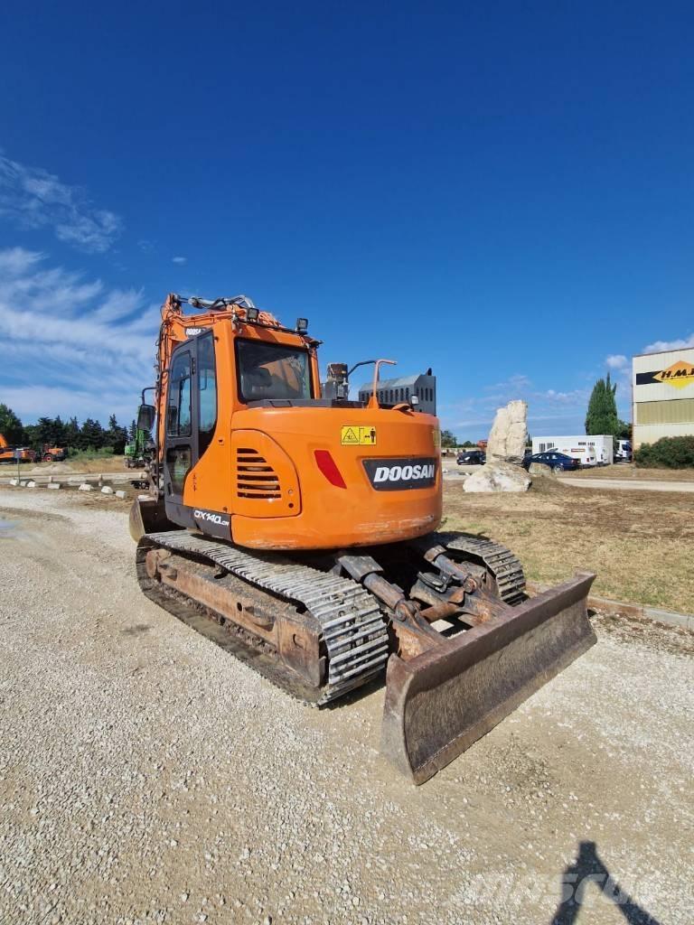 Doosan DX 140 LCR 大型油圧ショベル12t以上（パワーショベル・ユンボ）