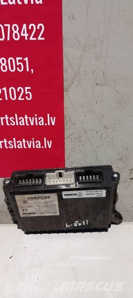 Scania R 440.  1937691 電子機器