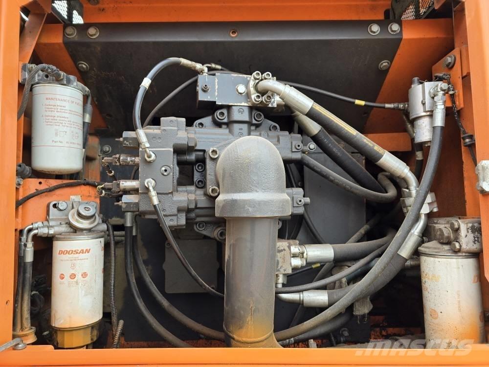 Doosan DX380LC-5 大型油圧ショベル12t以上（パワーショベル・ユンボ）