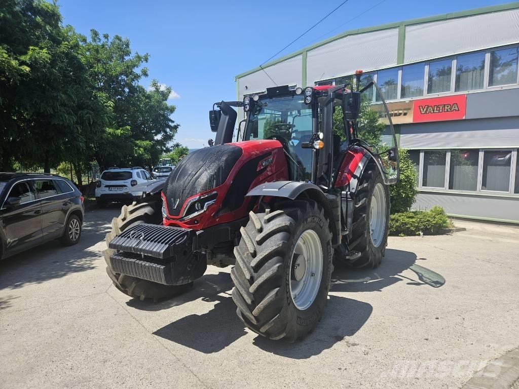 Valtra T 195 Active トラクター
