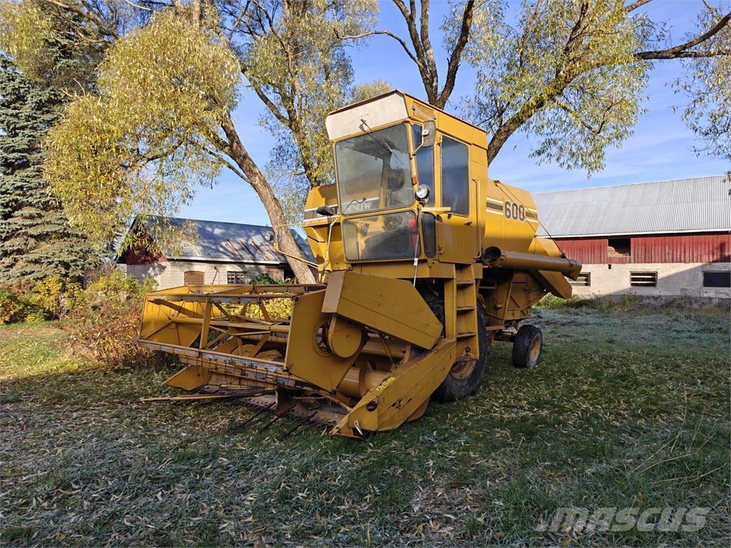 Sampo-Rosenlew 600 コンバイン