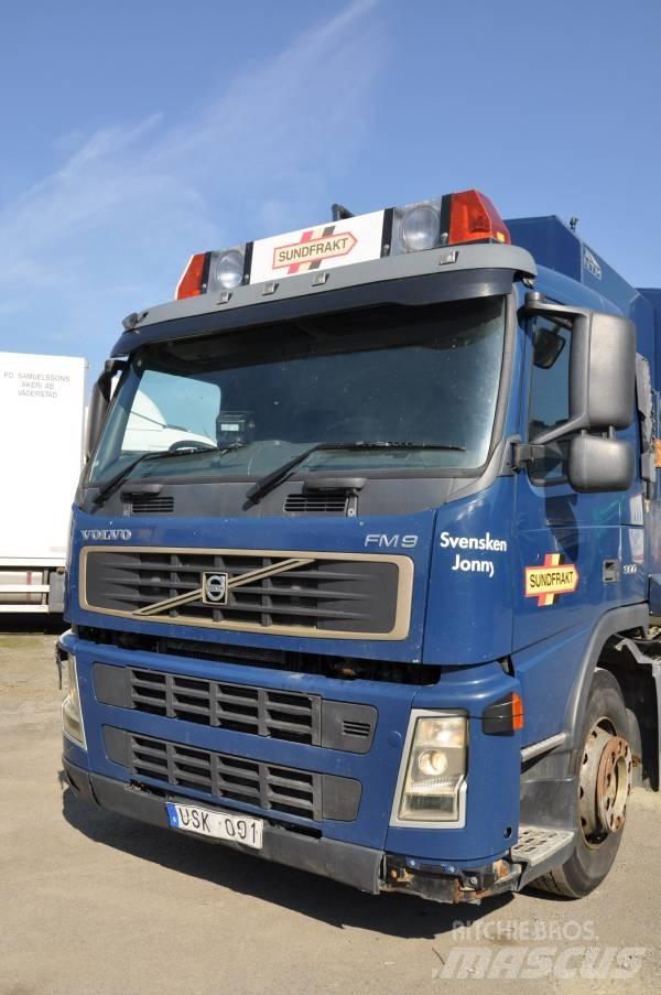 Volvo FM9 4X2 300 塵芥車、パッカー車