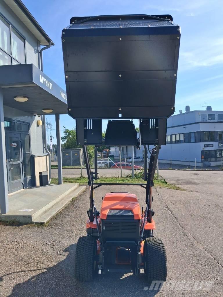Kubota GZD 21 乗用・自走モア/芝刈り機