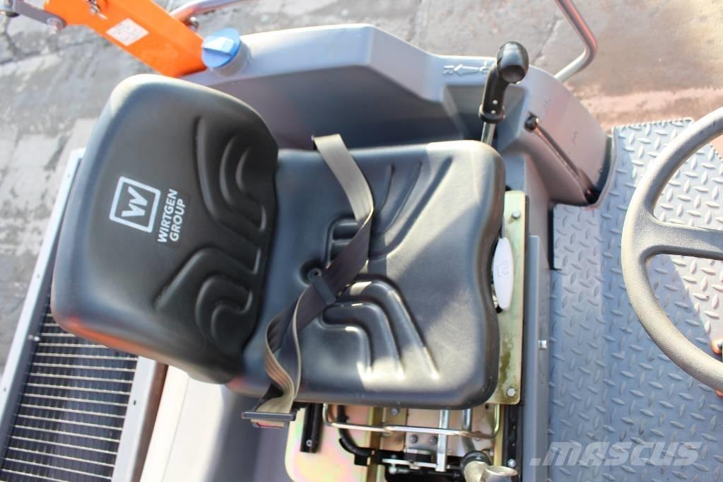 Hamm HD 13 VV タンデムローラ