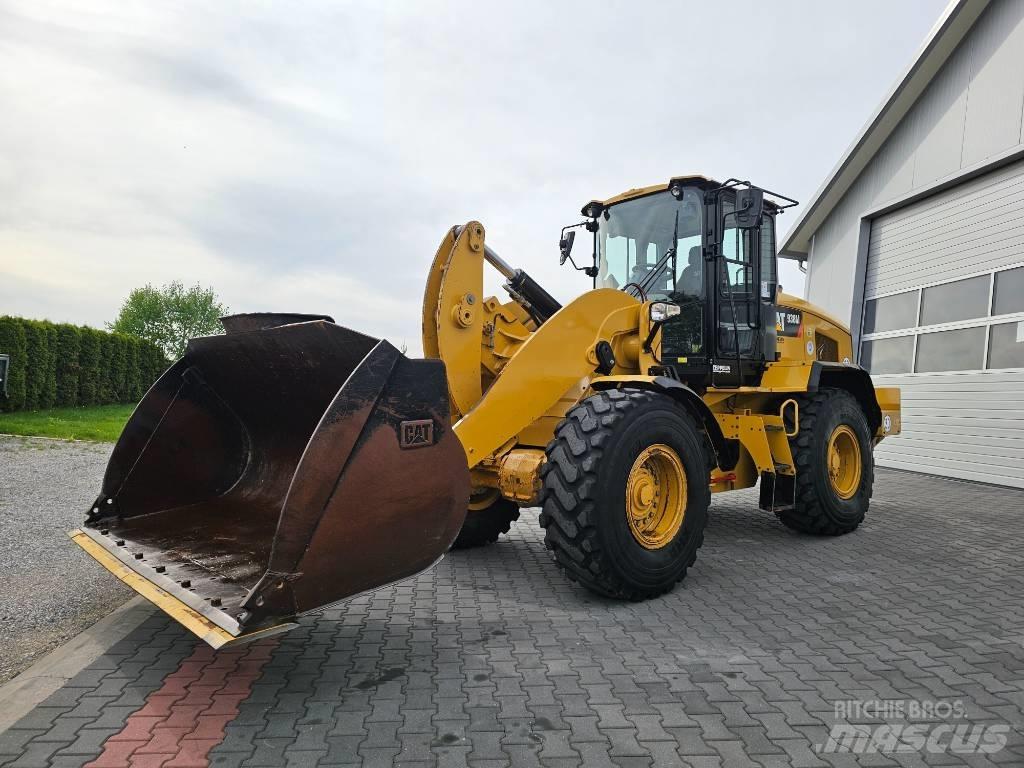 CAT 938 M ホイールローダー・タイヤショベル