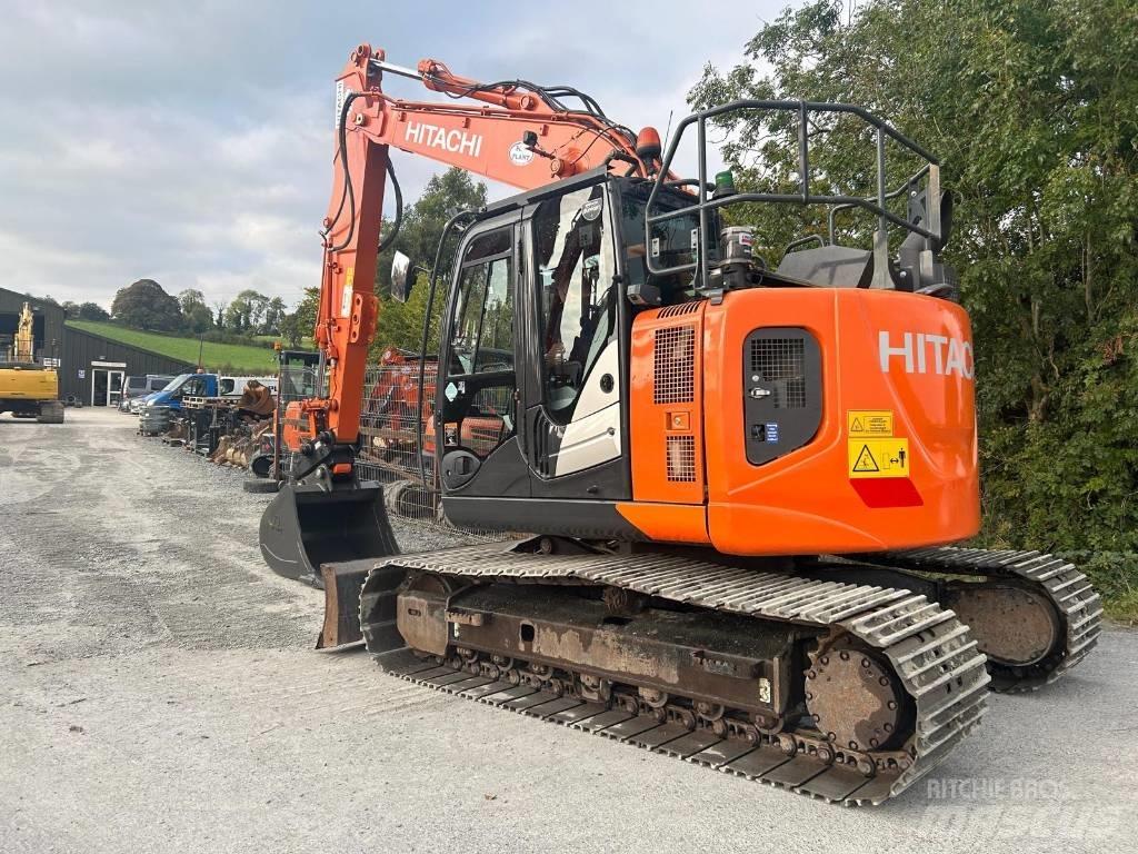 Hitachi ZX 135 US-6 大型油圧ショベル12t以上（パワーショベル・ユンボ）