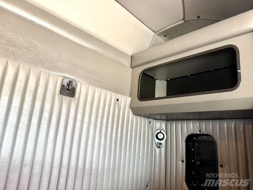 Kenworth T 800 中古トラクターヘッド | トレーラーヘッド