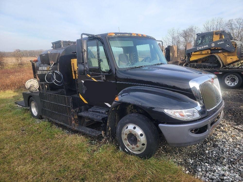 International 4300 その他トラック
