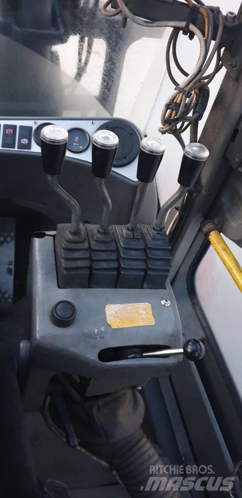 Kalmar DCD 80-9 ディーゼル・軽油