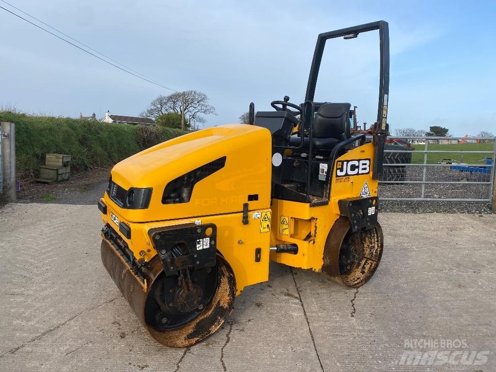 JCB VMT 260-120 タンデムローラ