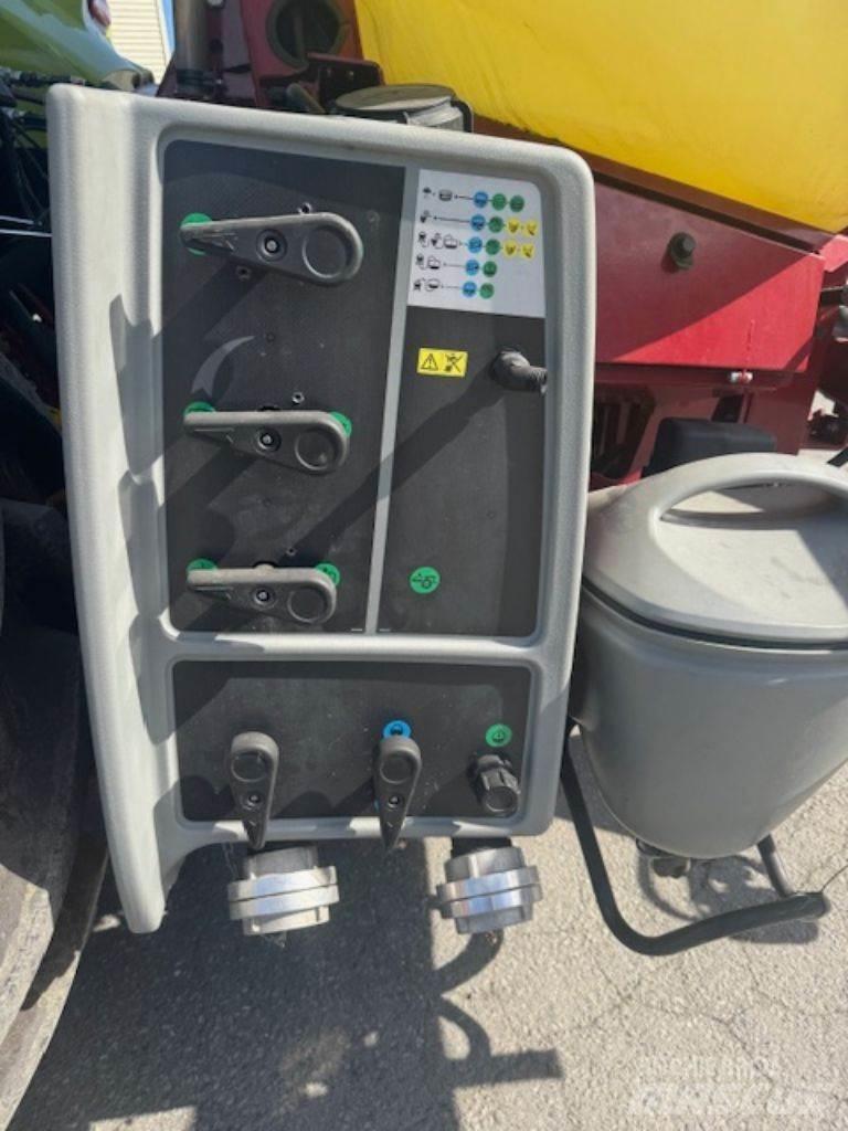 Hardi Mega 1500 マウント型噴霧器